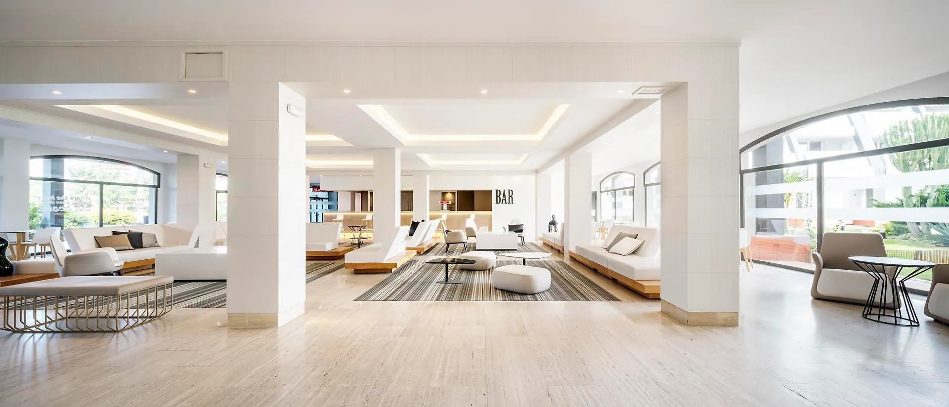 Ilunion Islantilla 4*,